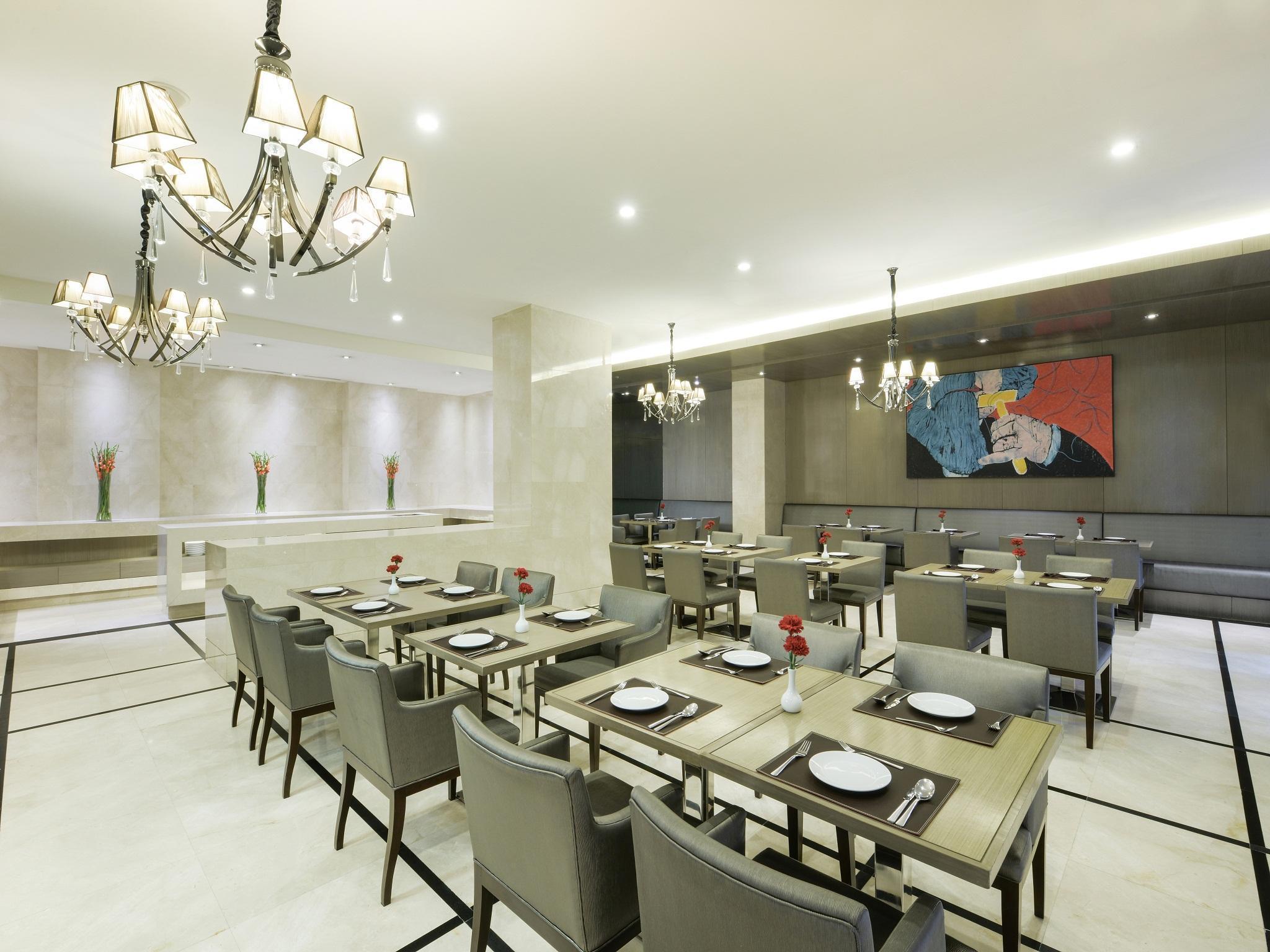 Hotel Centre Point Chidlom - Sha Extra 4*