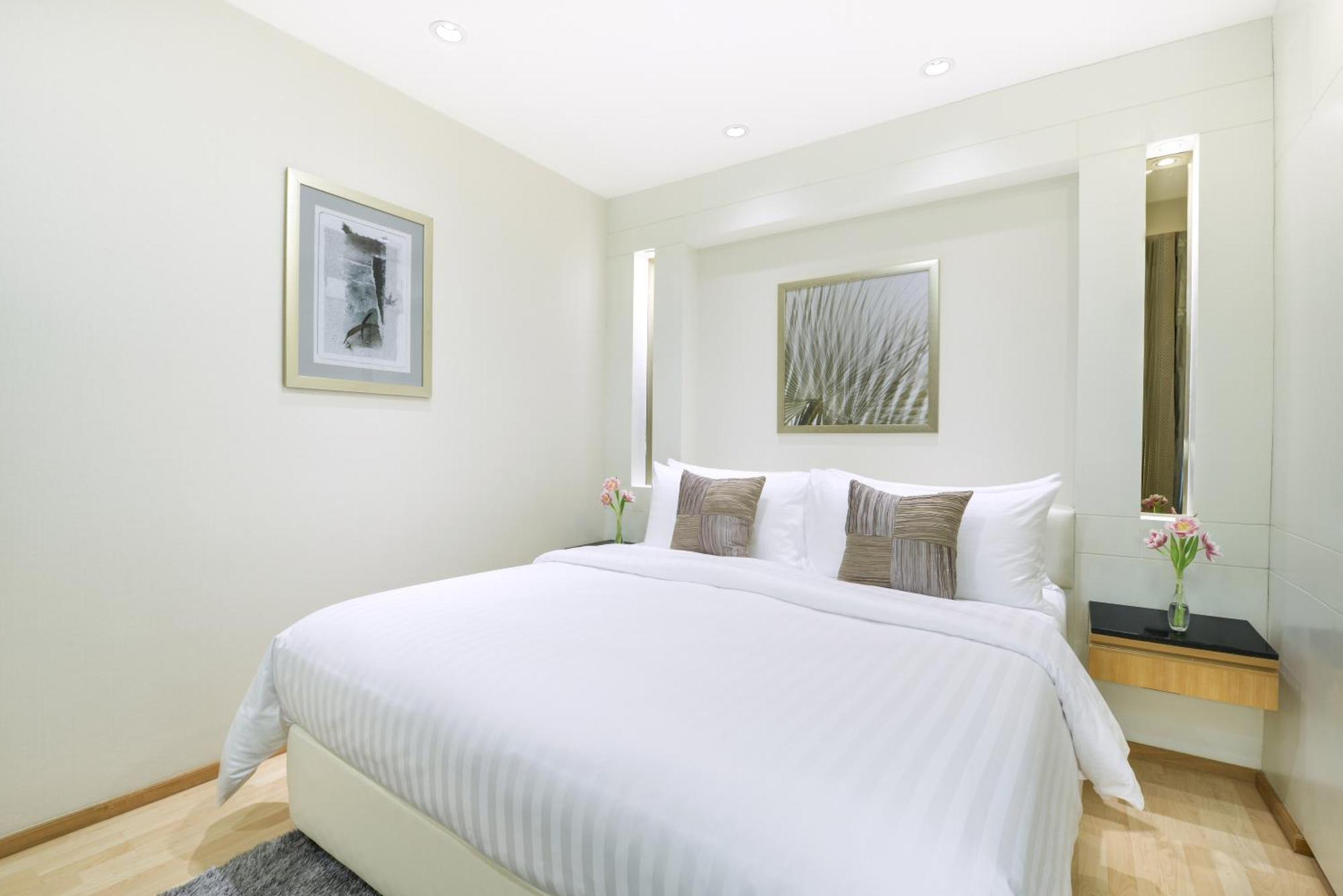 Hotel Centre Point Chidlom - Sha Extra 4*